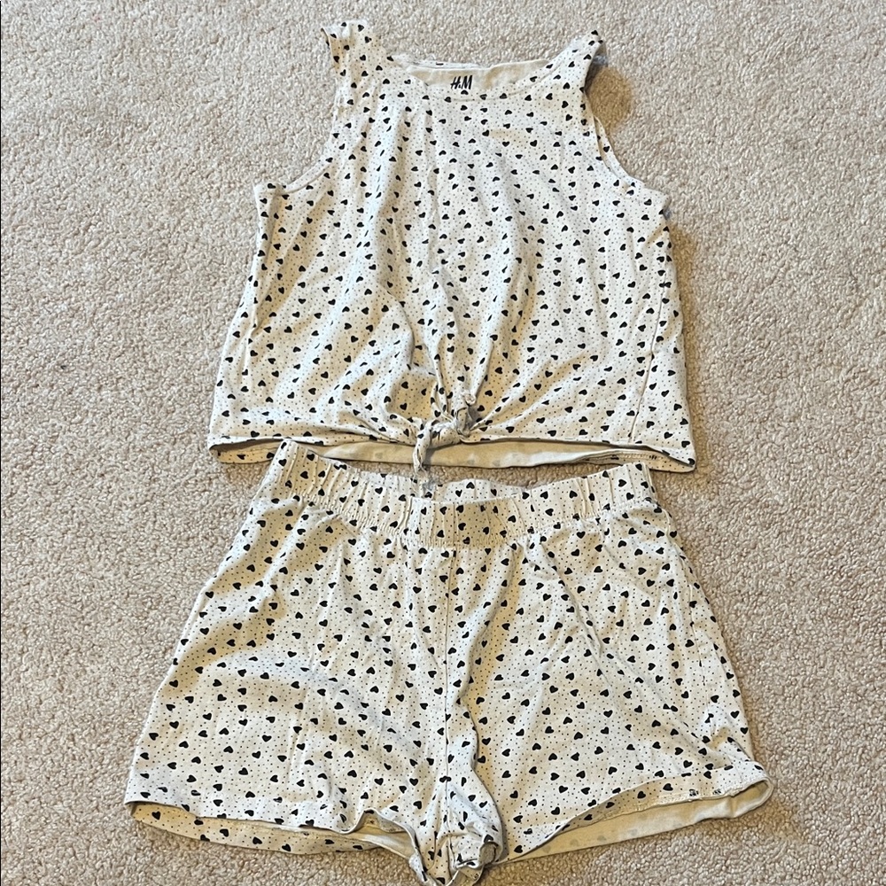 H&M Kids Tank and Short Set - Cream with Black Hearts 9-10 (runs small IMO)
